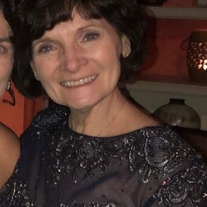 Meet your Posher, Monica